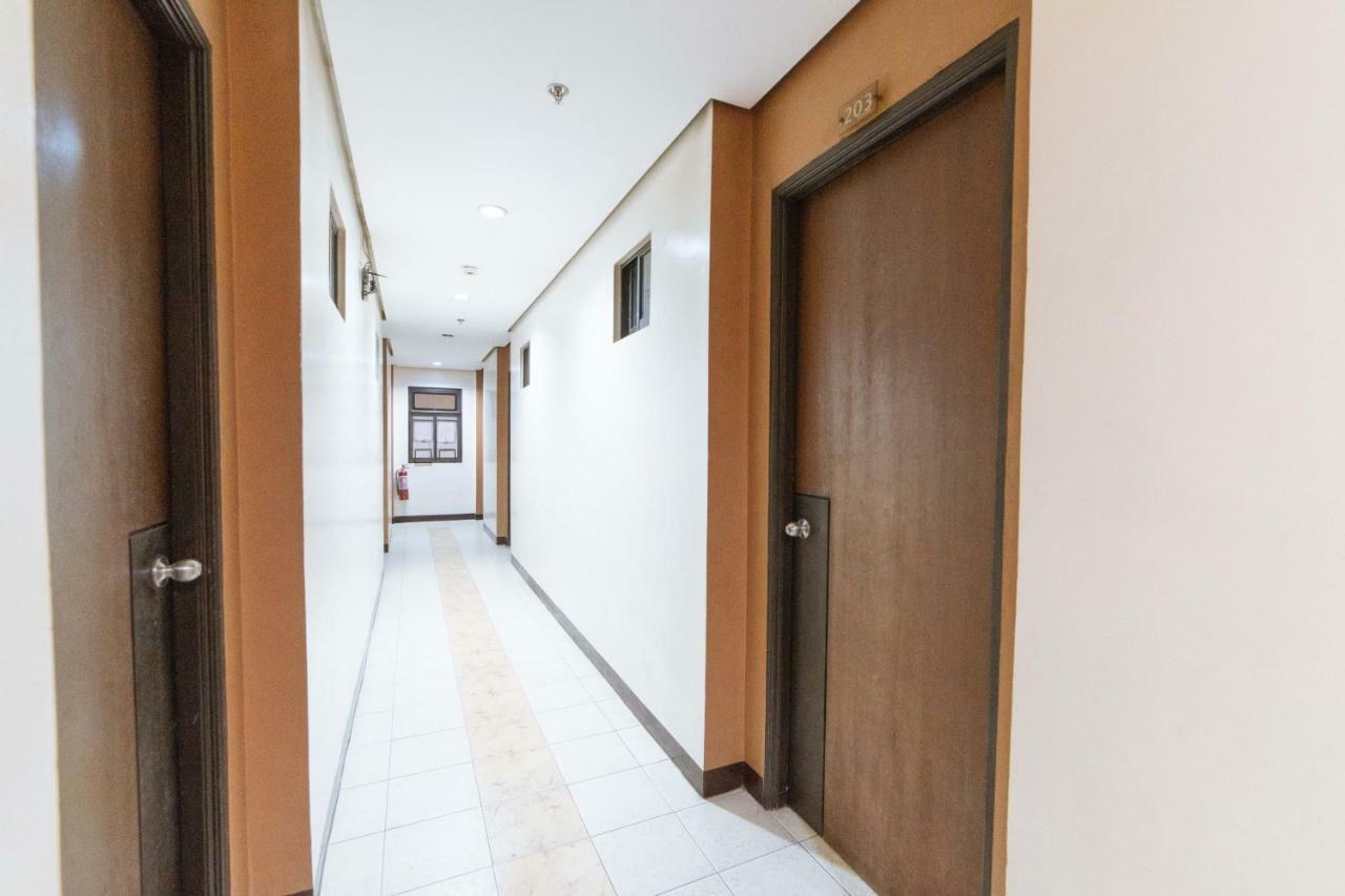 Reddoorz Near Olongapo Bus Terminal Hotel Екстериор снимка